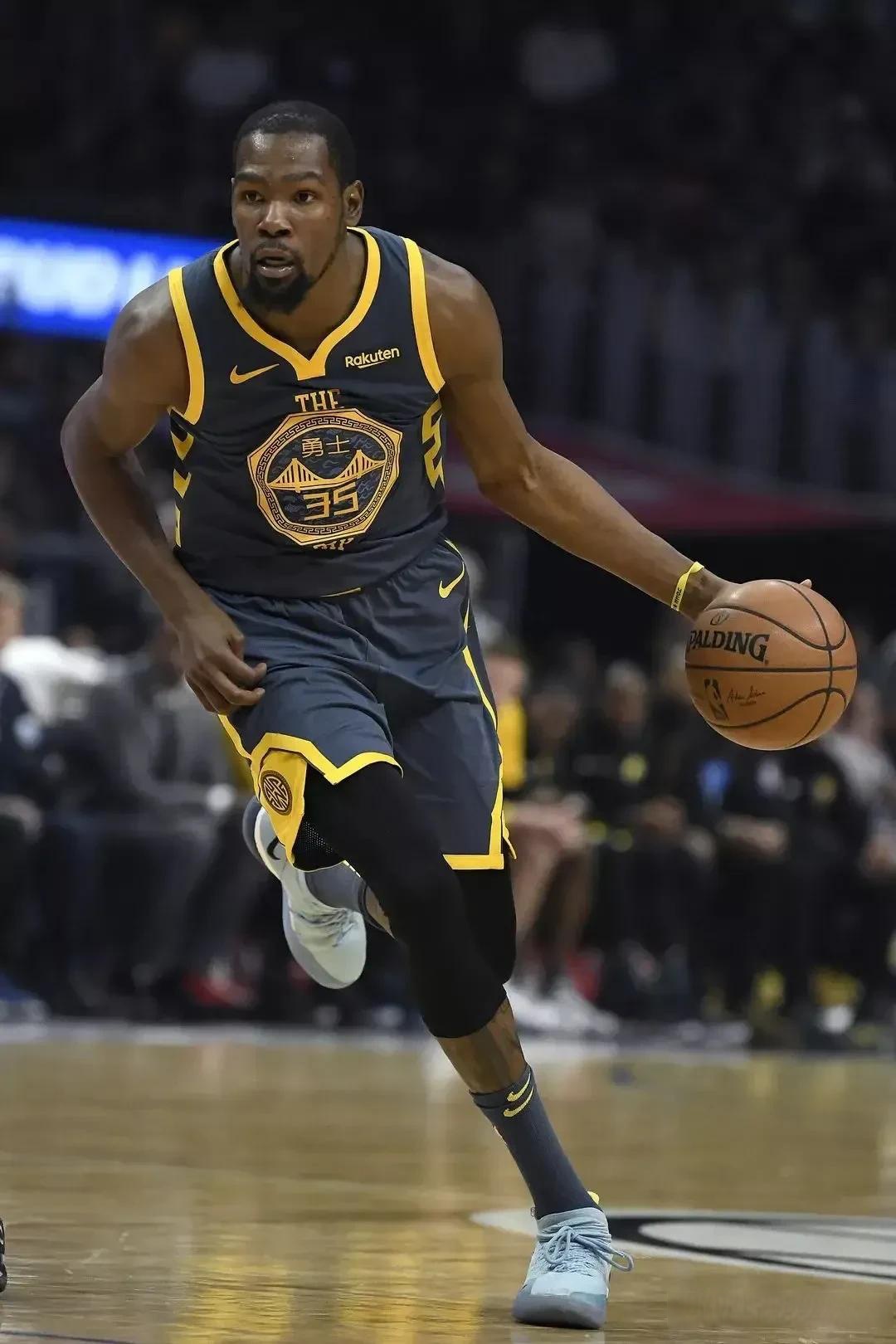 此时更应重 此时更应重