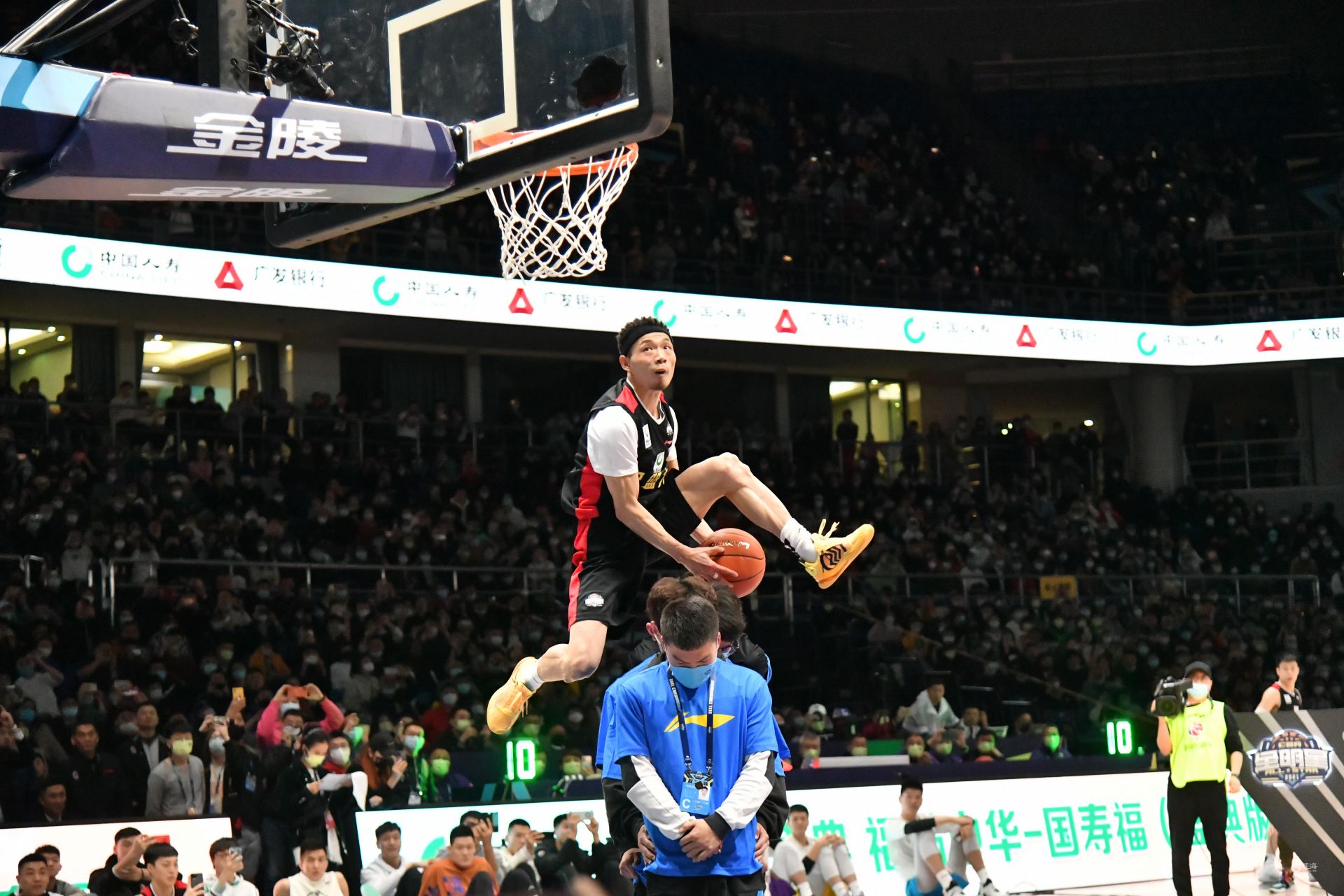 若团战装备 若团战装备