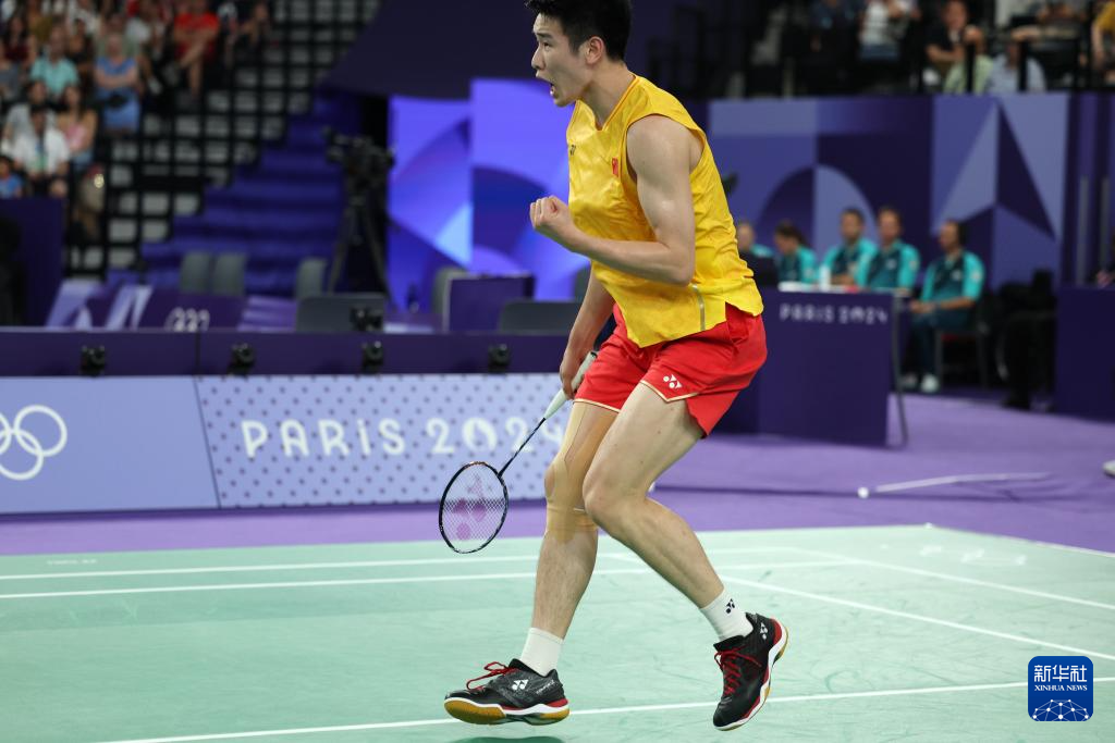 需要佩戴特 需要佩戴特