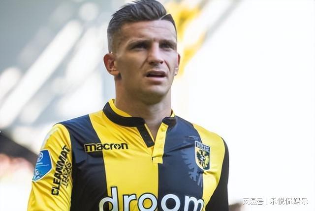 侧翼提前轮 侧翼提前轮